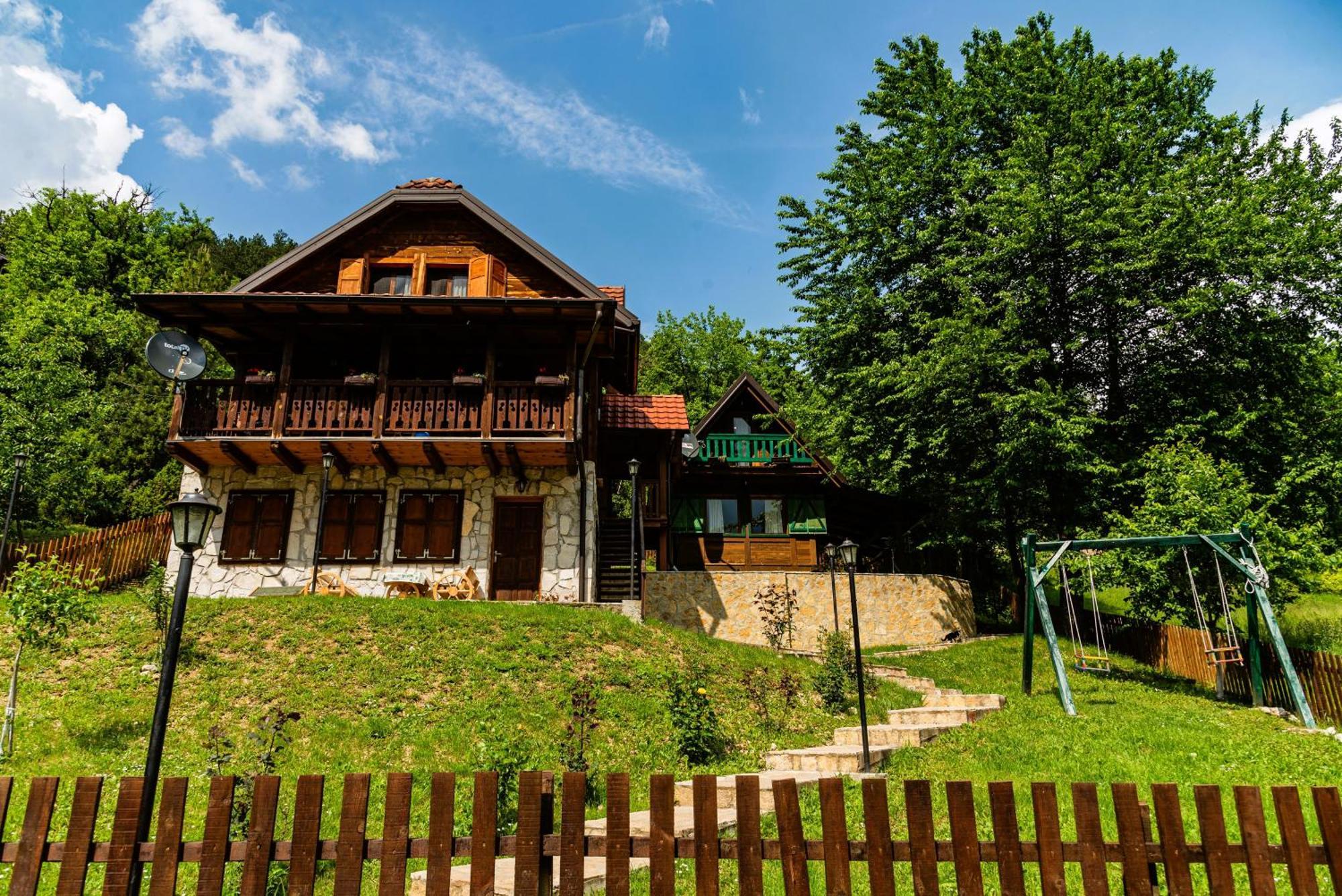 Drvene Kuce Suska - Wooden Houses Suska Zaovine Zewnętrze zdjęcie